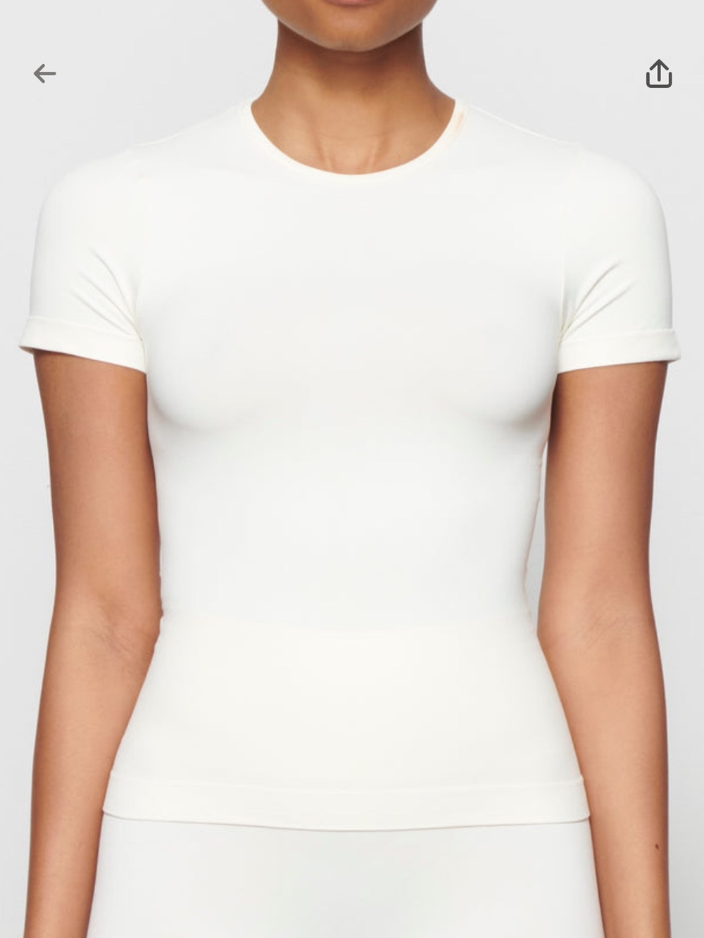Skims Soft Smoothing Seamless T-shirt